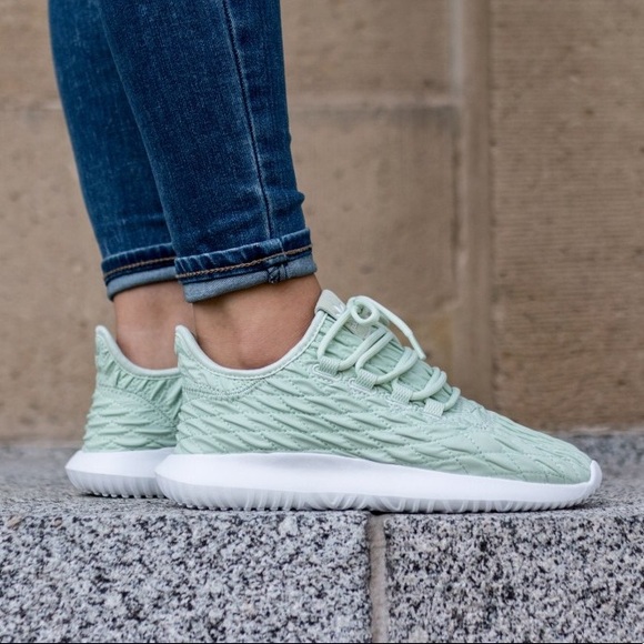 green adidas tubular shadow